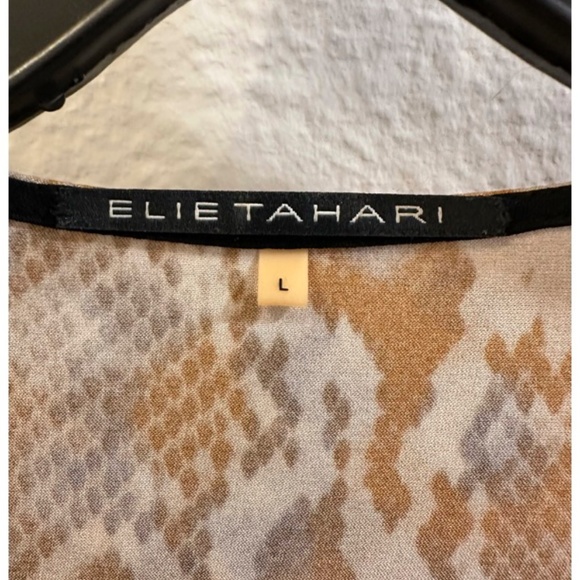 ELIE TAHARI SILK PYTHON PRINT WRAP BLOUSE - L - Picture 4 of 5